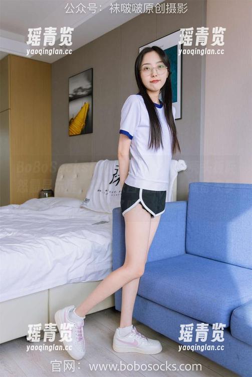 BoBoSocks袜啵啵 - 稚予的贝壳头板鞋怒霸显示屏，在线原图流出中，准备夹拳头了吗？
