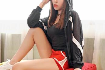 Feilin嗲囡囡 - 陈雅漫VICKY的写真：少女时光，电光火石般的成熟与稚气