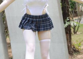 MFStar模范学院 - 软软Roro在线：看这双美脚，迷得我不行！