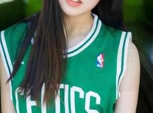 MiStar魅妍社 - 夏日的舞媚歆，高清美图在手，总感觉自己也要穿越回那种色彩斑斓的日子。