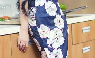 TouTiao头条女神 - 观看李丽莎的《少女》，就像看到了校园里偷偷涌动的青春…