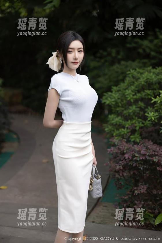 XIAOYU语画界 - 空姐片场小插曲：李丽莎定制图集，心中那点小困惑