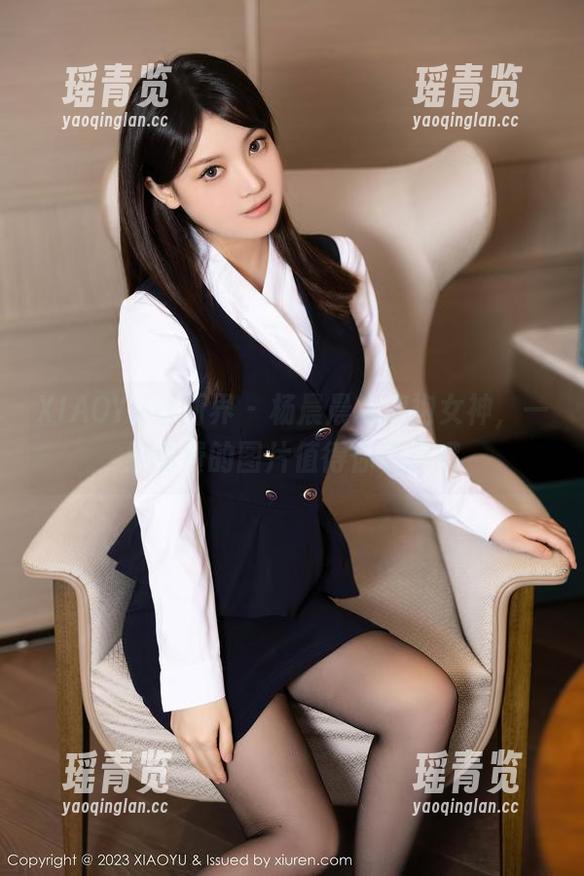 XIAOYU语画界-杨晨晨 XIAOYU语画界 - 杨晨晨的旗袍女神,一组免费的图片值得你聊聊哦