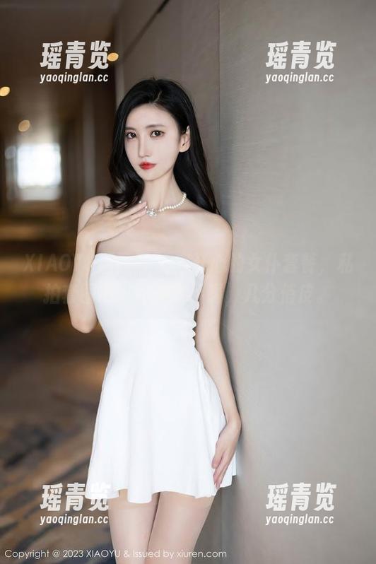 XIAOYU语画界-程开心 XIAOYU语画界 - 程开心的女仆套餐,私拍套图中透着几分不羁,几分俏皮。