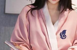 Xiuren秀人网 - 偷瞄奈汐酱nice的美脚，原图好像在跟我打招呼呢