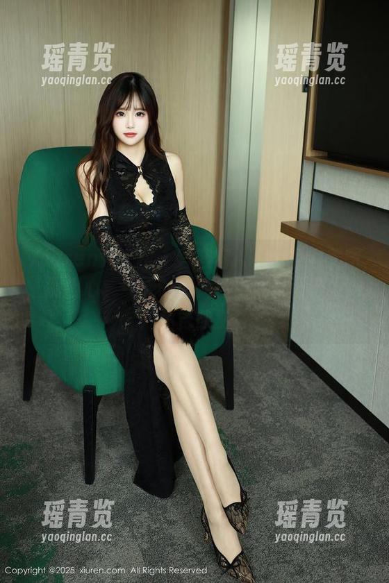 Xiuren秀人网-容容容Alice Xiuren秀人网 - 容容容Alice空姐美图,别担心,今天的清新自由通行证已发放!免费欣赏!