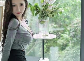 Xiuren秀人网 - 细数米妮大萌萌的红裙细节，无圣光里的小惊喜，太迷了！