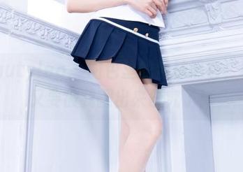 beautyleg - 图包里的那抹黑色，Iris又要被我翻出来研究了！
