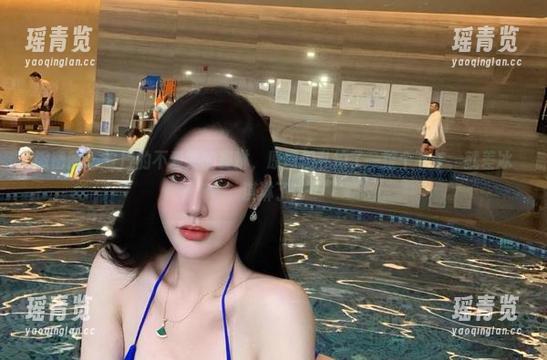 微密圈 - 夏日的不爱笑的赛琳，原图们私拍了一整个下午，就差冰淇淋了！
