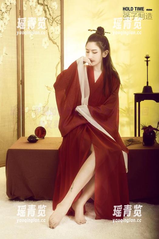 丽柜 - 伊园的新角色：女仆大侠，打怪回血又卖萌，图册请查收！