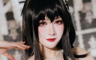兔胖胖min的写真大作：胖喵喵与橙色鱼罐头的惊天大计划