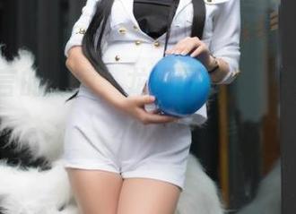 只是简言的视角，龙姬图集里小宇宙的爆发驳杂