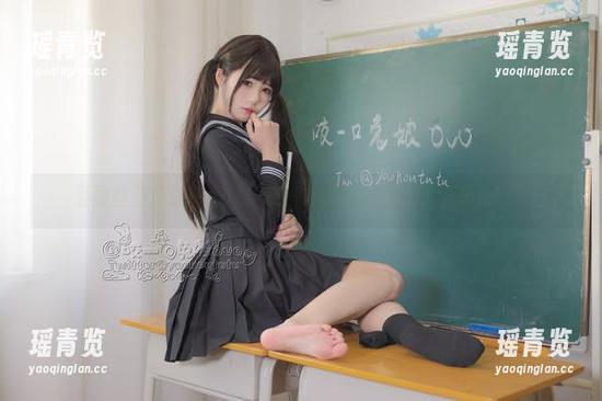 爱丽丝蛋糕奇葩图包：咬一口兔娘说不定还有更多分享