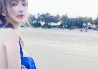最新写真集直击你的甜心梦想，啾小妍Deer来撩