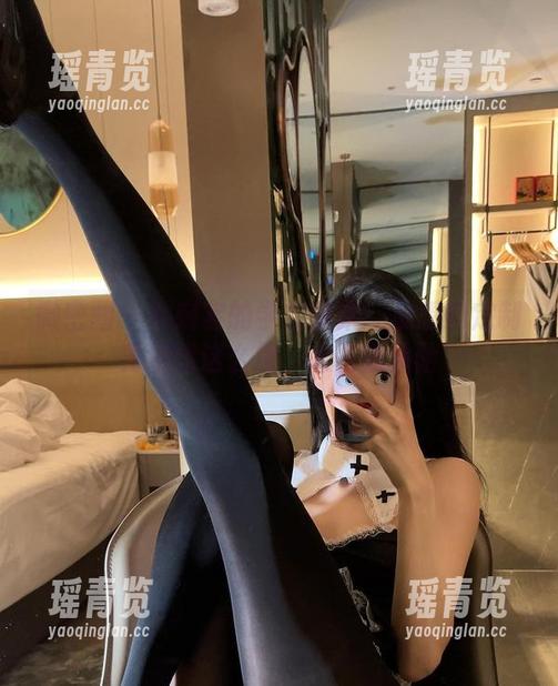 女刺客 微密圈 - 女刺客的学姐图集:没想到定制竟然能这么撩,人生新体验
