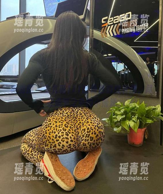 微密圈 - 宝儿茹171的粉色豹纹套图，尽在细节之中的小叛逆