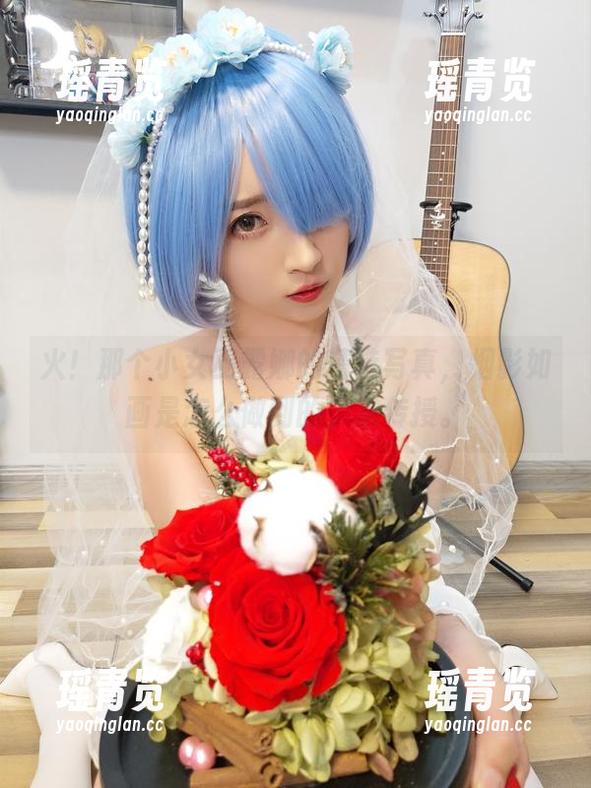 小女巫露娜 火!那个小女巫露娜的精选写真,烟影如画是怎么做到的,求传授。