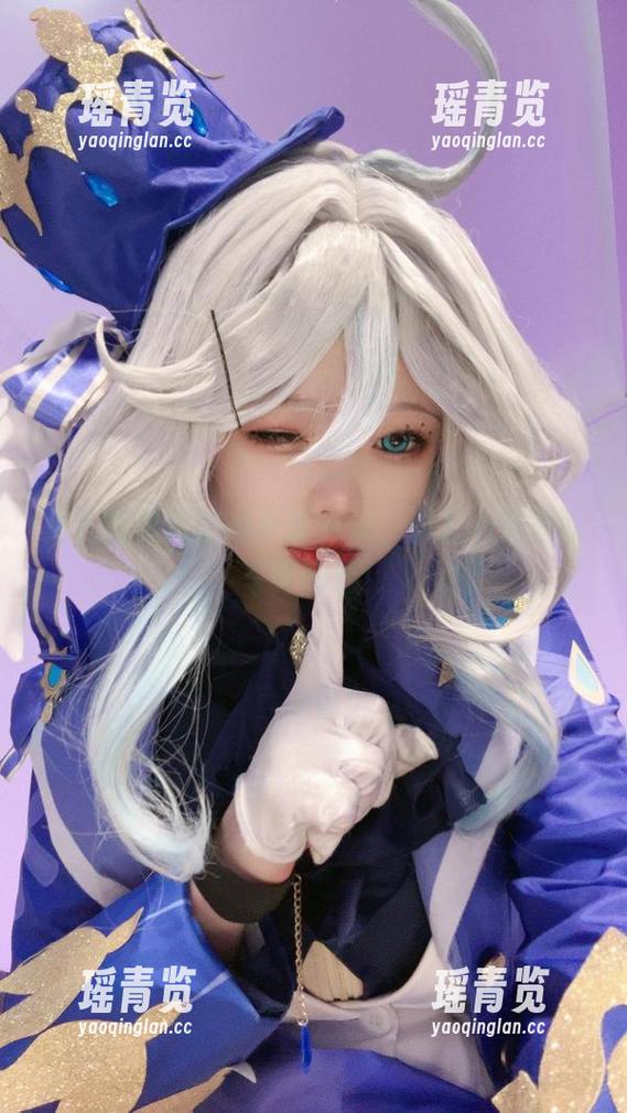 鱼儿都要嫉妒的小瑶幺幺，潜入心海里的写真图包！