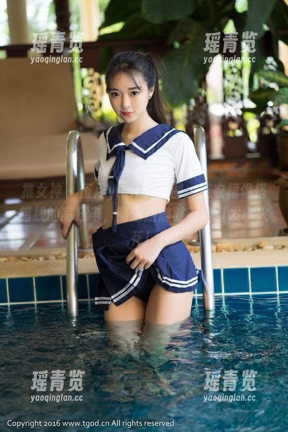 推女神-伍月yuer 推女神 - 伍月yuer的套图:连衣裙像搭错线的高压电,高清版随时都能引发小火花!