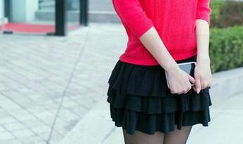 推女郎 - 谭冰和护士服的搭配：挣扎在可爱和专业之间的高清原图。