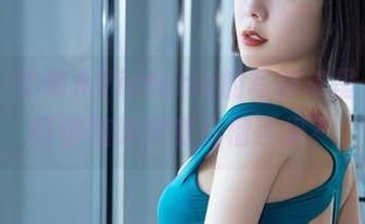 微密圈 - 在果儿Victoria的写真集里，连衣裙好像随时能变成榴莲果？