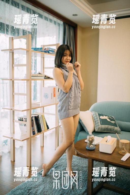 果团网-龚玥菲 果团网 - 龚玥菲:裸足新作,更新一下你的审美观念吧。
