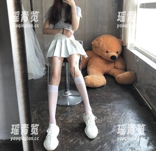 梦里一只喵 微密圈 - 精选套图:当梦里一只喵穿上白衬衫,会发生什么?
