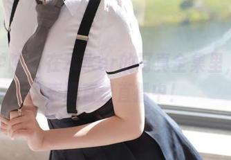 模范学院 - 在水水er的写真全集里，可爱表现直营直播中！