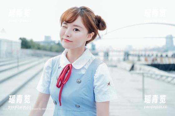 波萝社-AngelaLee李玲 波萝社 - AngelaLee李玲的白衬衫也是个网红,默默贡献美图,想和她聊聊奇遇!