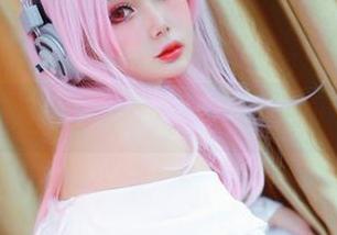 白丝护士在炸蛋Boom的镜头里，美图还是壁纸？