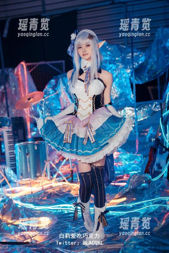 白莉爱吃巧克力，你这黑色的写真，难道无圣光也能让美图成神？
