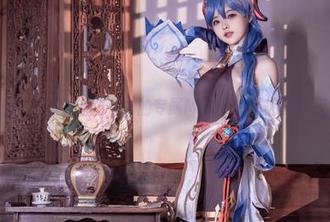 如何定制出白莉爱吃巧克力的专属Miku？看这张图片就懂了！