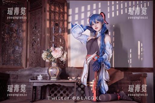 白莉爱吃巧克力 如何定制出白莉爱吃巧克力的专属Miku?看这张图片就懂了!