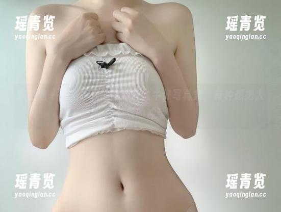 微密圈 - 看相扑猫的高清白丝牛仔写真集，有种想把人拍下来的冲动！