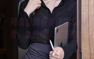 秀人网 - 网盘里藏着夏诗雯Sally的礼服秀，竟然没人发现吗？