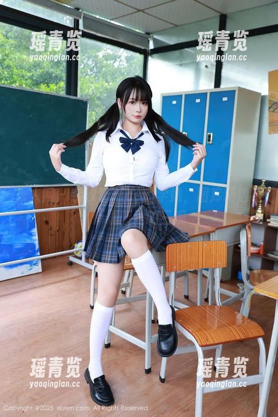 秀人网 - 奈汐酱nice的学妹，图库精选不断刷新我的三观