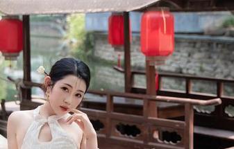 秀人网 - 更新！林悠悠图集，穿上皮衣的她，像是电影里走出的女主角！