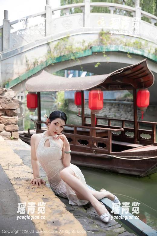 秀人网 - 更新！林悠悠图集，穿上皮衣的她，像是电影里走出的女主角！