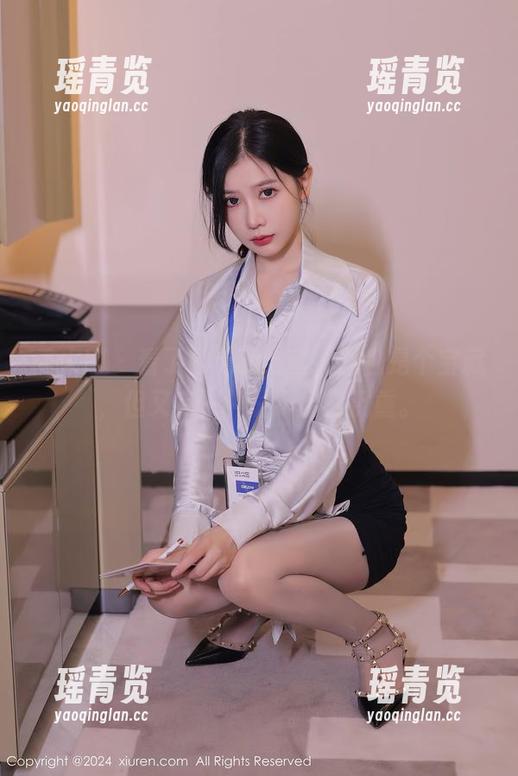 秀人网 - 看了白沫的全套，图包是个宝藏，但又有一种说不出的沉重。