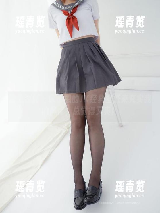 紧急企划-小恩 紧急企划 - 拿小恩的JK经典壁纸来充实我的屏保,总觉得又爽!