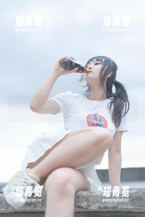 脱尾巴Mizuki的女孩：她那身cos居然原图好得让人不敢相信！