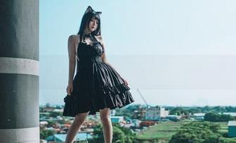 拼了！这是落落Raku兔女郎的写真合集，你喜欢哪一张呢？