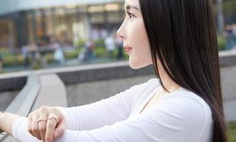 蜜桃社 - 内衣界的小叛逆：Gina的美图图集，搬进了我的画框里。