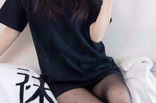 袜啵啵 - 枫枫黑丝全套作品：我说有些东西好像有点意思。