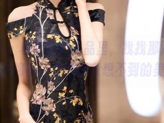 语画界 - 程程程的作品里，找找那双无圣光的棉袜，会发现意想不到的美！