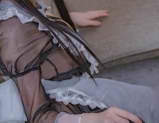 最新图集：起起子vvvv和万圣节玛修的角色交替真好玩