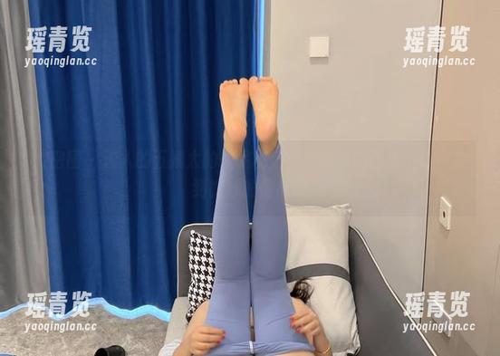 迷人的五姨太 微密圈 - 迷人的五姨太的作品秘籍:在姐姐的面庞上总能找到微妙的情感。
