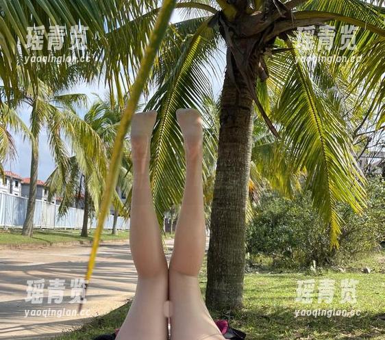 微密圈 - 看，这里是迷人的五姨太的2022照片合集，穿搭新套路，吓得我手机差点掉！