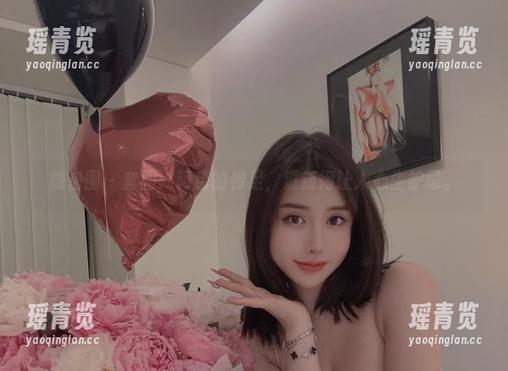 阿色 微密圈 - 套图:阿色的裸足,清新得让人心生妒忌。