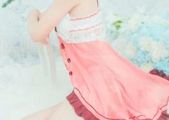 雯粥粥vs少女：图库里格外引人注目的下载款
